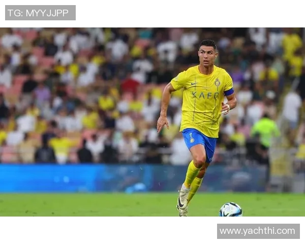 全球三巨头足球明星盘点及其辉煌成就与影响力分析